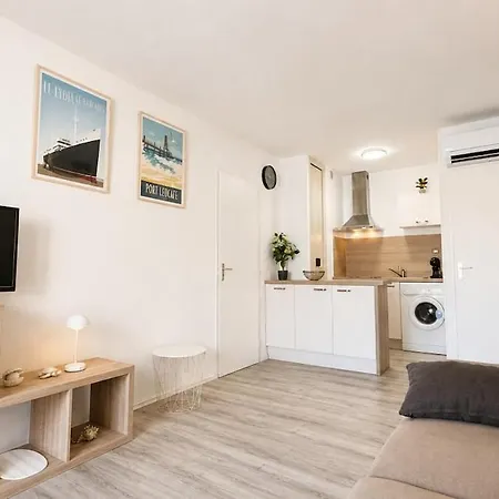 Cosy Catalan Apartment, Ac, Walk To And Shops Lejlighed
