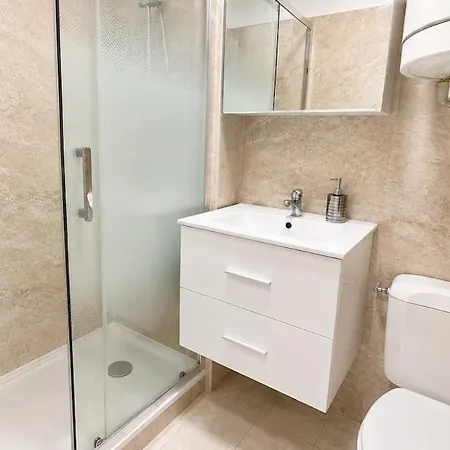 Cosy Catalan Apartment, Ac, Walk To And Shops Apartamento *