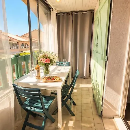 Cosy Catalan Apartment, Ac, Walk To And Shops Le Barcarès